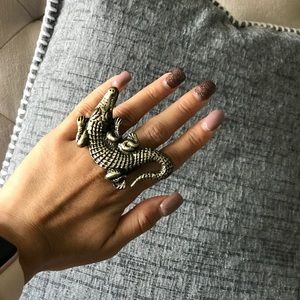 Alligator Statement Ring